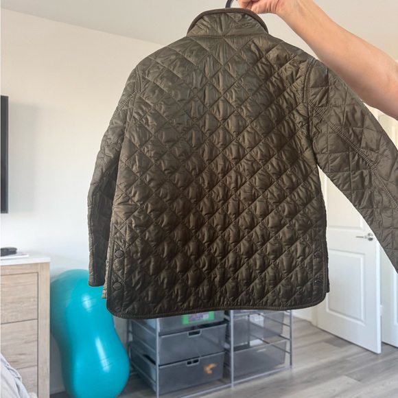 Burberry Quilted Jacket in Olive Green size 6 - Picture 2 of 9